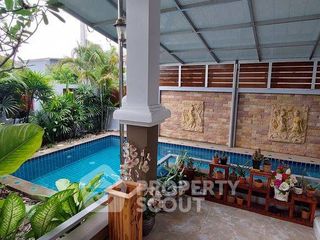 À vendre 3 chambres villa à Bang Lamung, Chonburi