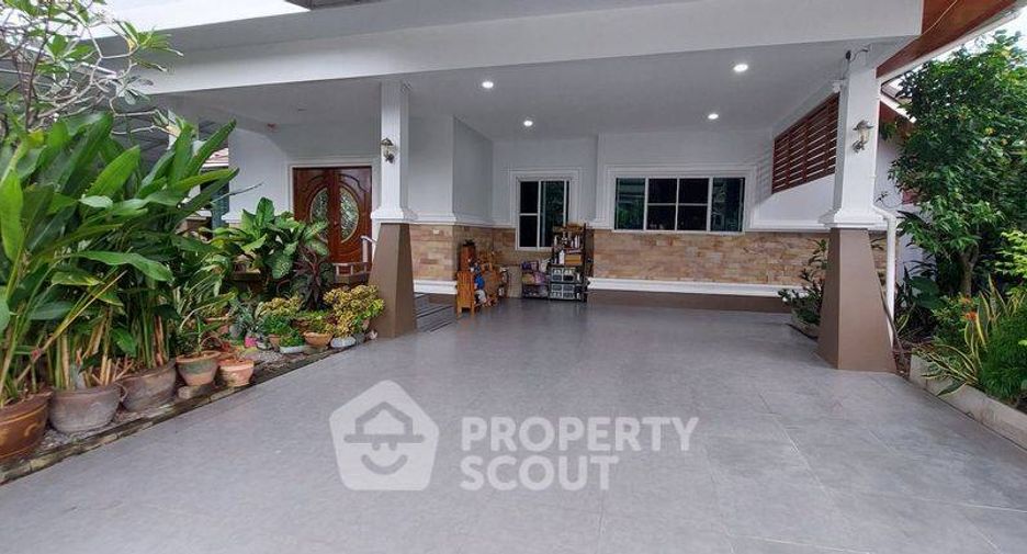 À vendre 3 chambres villa à East Pattaya, Pattaya