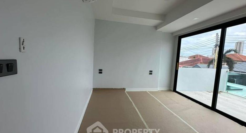 Casa en venta de 5 habitaciones en Jomtien, Pattaya