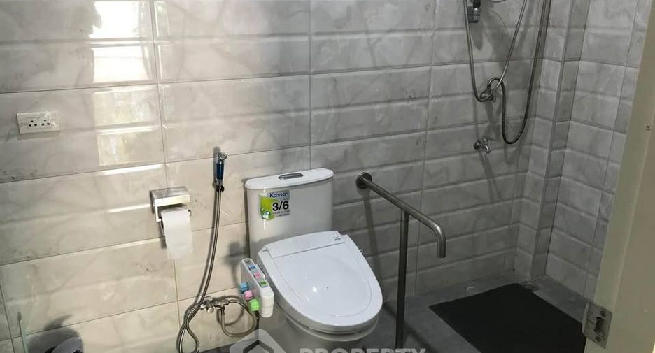 For sale 4 bedrooms house in South Pattaya, Pattaya
