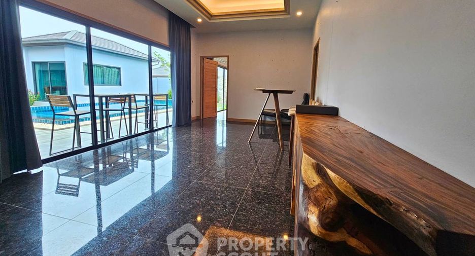 For sale 3 bedrooms house in Huay Yai, Pattaya