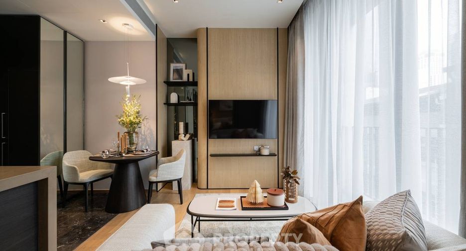 For sale 1 bed condo in Pathum Wan, Bangkok