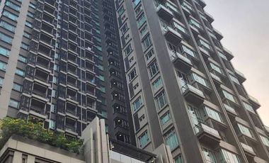 For sale 2 ベッドルーム condo in Khlong Toei, Bangkok