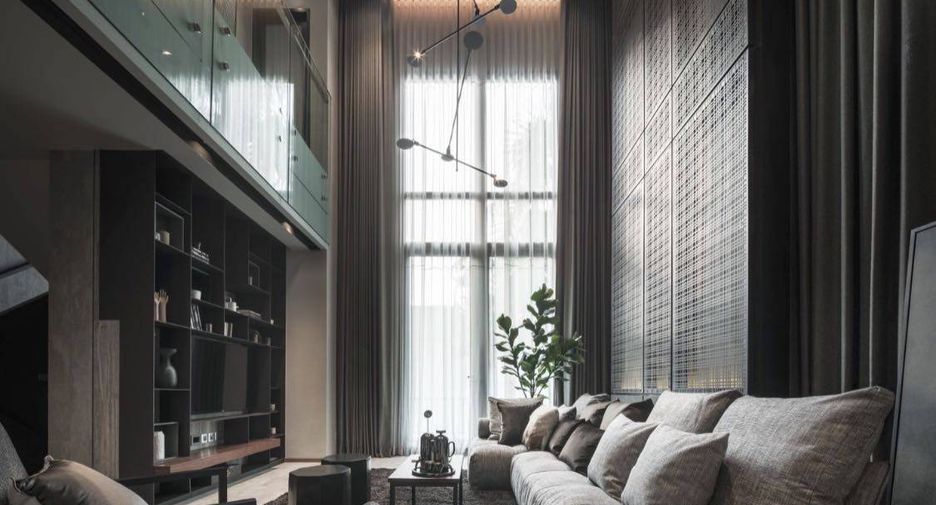 For sale 3 bedrooms house in Phaya Thai, Bangkok