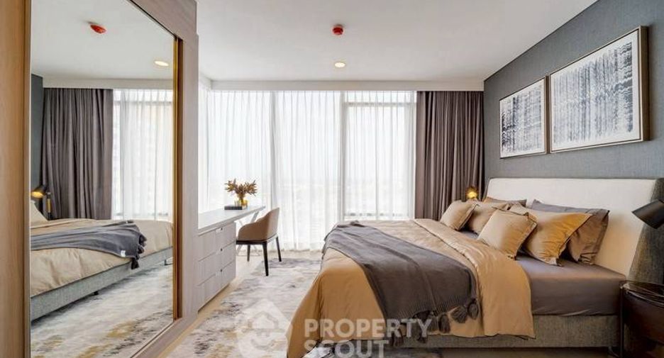 For sale 2 bedrooms condo in Khlong Toei, Bangkok