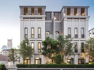 For sale 3 bedrooms house in Phaya Thai, Bangkok