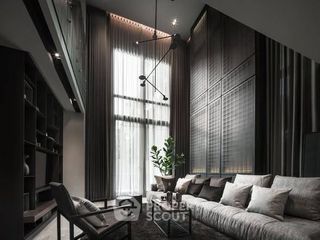 For sale 3 bedrooms house in Phaya Thai, Bangkok