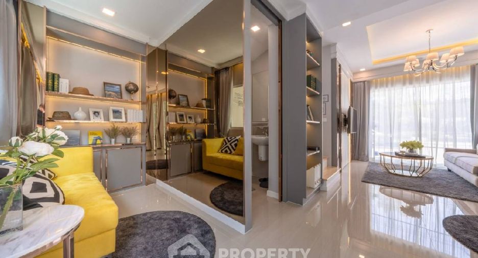For sale 3 bedrooms townhouse in Don Mueang, Bangkok