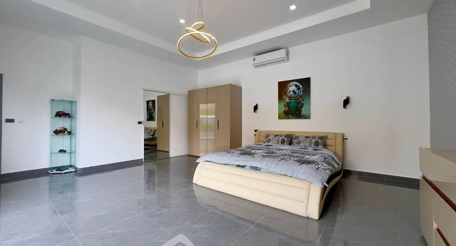 For rent and for sale 6 bedrooms villa in Bang Lamung, Chonburi