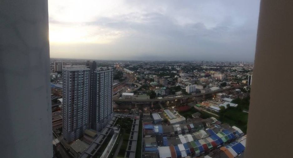 出售 1 卧室 公寓 在 Phasi Charoen, 曼谷