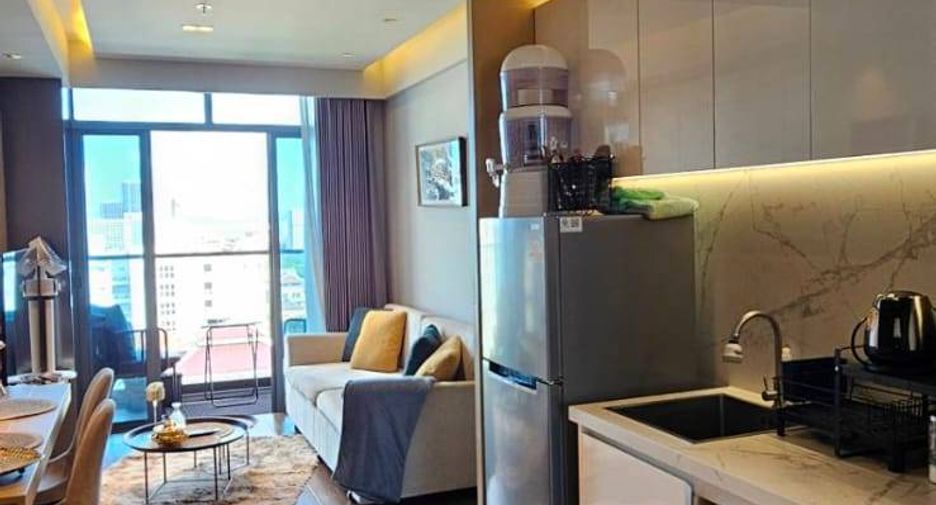 For sale 1 bed condo in Pratumnak, Pattaya