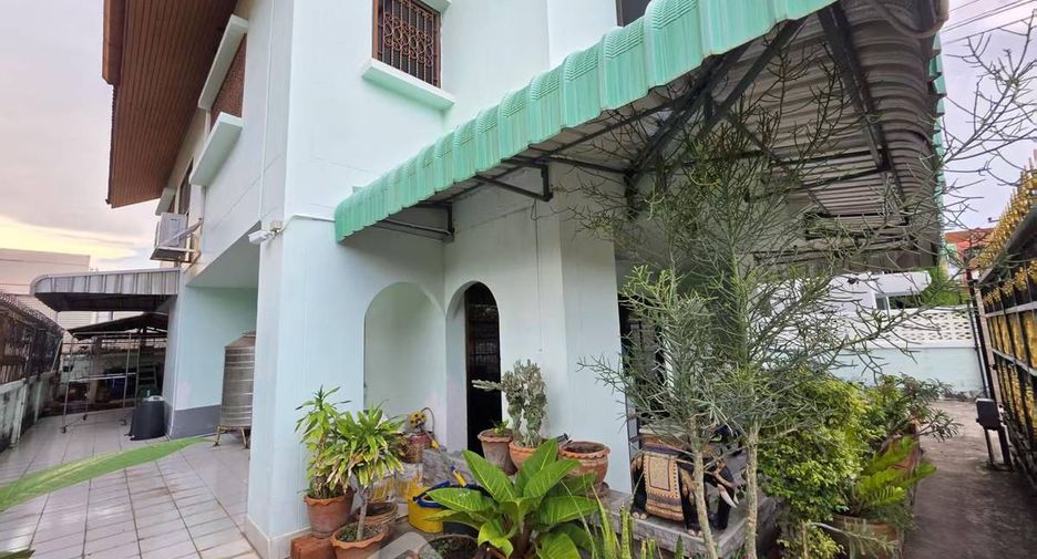 For sale 4 bedrooms house in South Pattaya, Pattaya