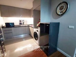 Продажа 1 кровать кондо в Хуаи Кхщанг, Бангкок