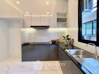 Продажа 4 спальни вилла в Банг Ламунг, Чонбури