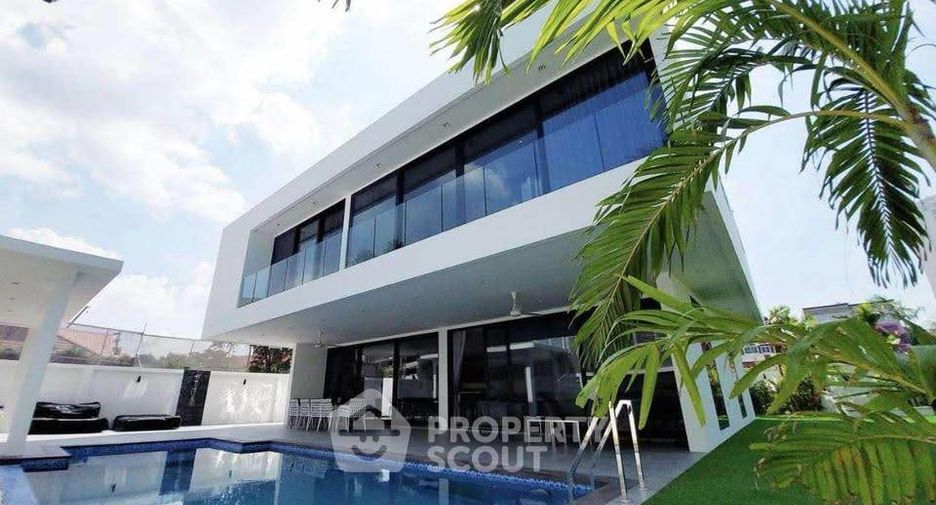 À vendre 6 chambres villa à Bang Lamung, Chonburi
