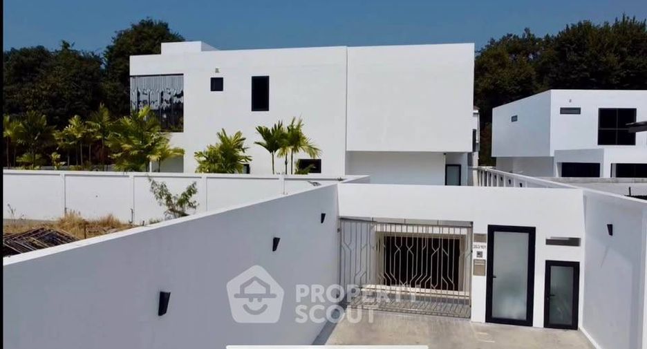 À vendre 6 chambres villa à Bang Lamung, Chonburi