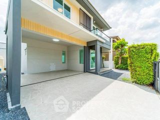 出售 3 卧室 独立屋 在 Bang Phli, Samut Prakan