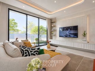 For sale 4 bedrooms house in Lat Krabang, Bangkok