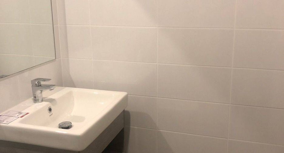For sale 1 bed condo in Bang Kapi, Bangkok