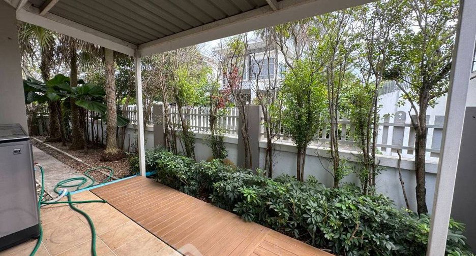 À vendre 3 chambres maison à Si Racha, Chonburi