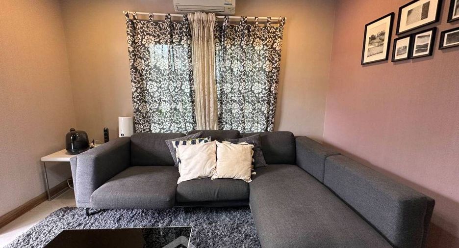 À vendre 3 chambres maison à Si Racha, Chonburi