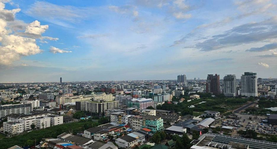 Condo en venta de 2 habitaciones en Bang Na, Bangkok