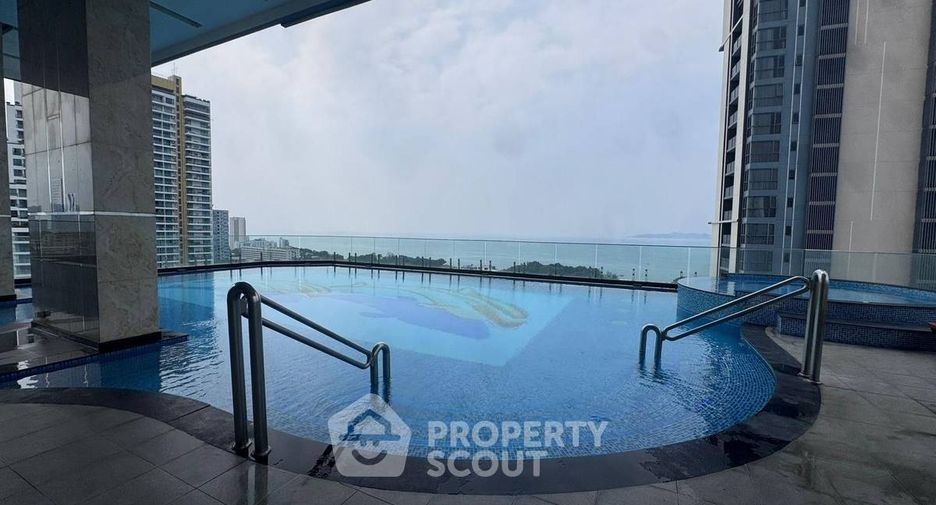 For sale 2 bedrooms condo in Pratumnak, Pattaya
