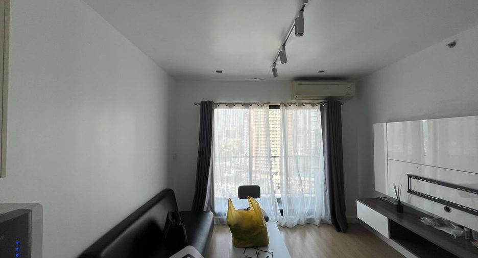 For sale 2 bedrooms condo in Sathon, Bangkok