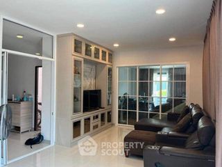 For sale 4 bedrooms house in Mueang Chon Buri, Chonburi