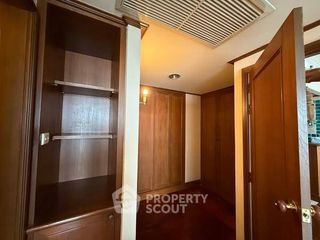 Продажа 2 спальни кондо в Чатучак, Бангкок