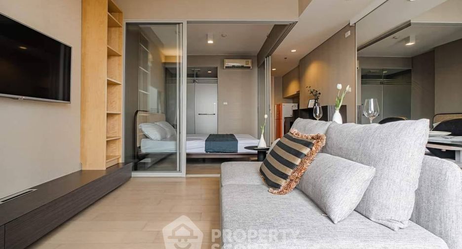For sale 1 bed condo in Phaya Thai, Bangkok
