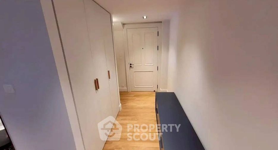 For sale 2 bedrooms condo in Watthana, Bangkok