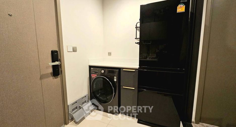 For sale 1 bed condo in Huai Khwang, Bangkok