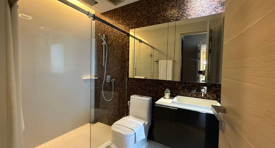 For sale 2 bedrooms condo in Sathon, Bangkok