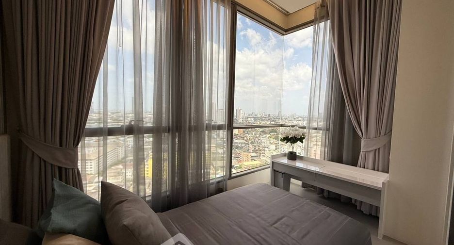 For sale 2 bedrooms condo in Sathon, Bangkok
