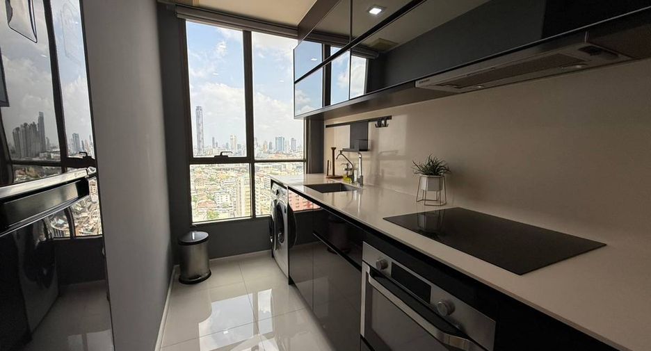 For sale 2 bedrooms condo in Sathon, Bangkok