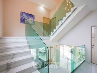 For sale 7 bedrooms villa in Bang Lamung, Chonburi