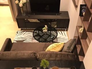 Продажа 1 кровать кондо в Хуаи Кхщанг, Бангкок