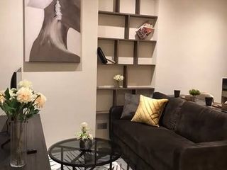 Продажа 1 кровать кондо в Хуаи Кхщанг, Бангкок