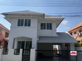 Продажа 3 спальни дом в Mueang Chon Buri, Чонбури