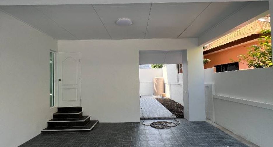 À vendre 3 chambres maison à Mueang Chon Buri, Chonburi