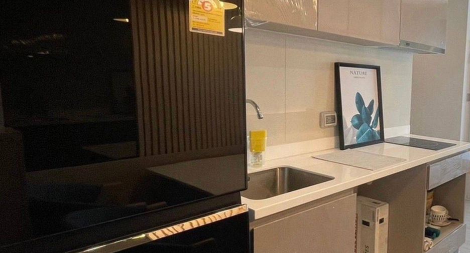 For sale 1 bed condo in Phra Khanong, Bangkok