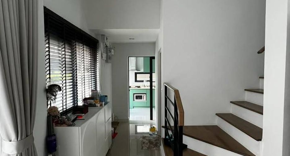 Продажа 3 спальни кондо в Пращет, Бангкок