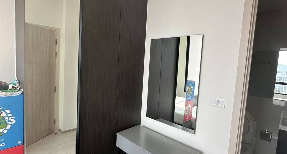For sale 1 bed condo in Huai Khwang, Bangkok