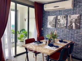For sale 2 bedrooms condo in Huai Khwang, Bangkok