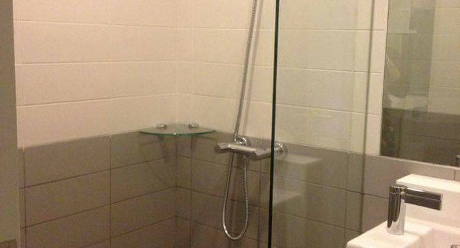 For sale 1 bed condo in Huai Khwang, Bangkok