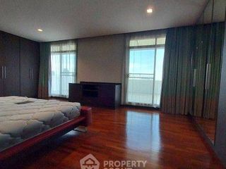 Wohnung zum Kauf mit 2 Zimmer in Phra Khanong, Bangkok