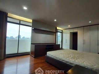 Wohnung zum Kauf mit 2 Zimmer in Phra Khanong, Bangkok