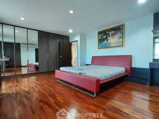 Wohnung zum Kauf mit 2 Zimmer in Phra Khanong, Bangkok