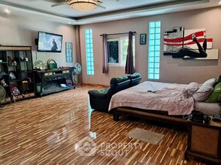 For sale 4 bedrooms house in Bang Lamung, Chonburi
